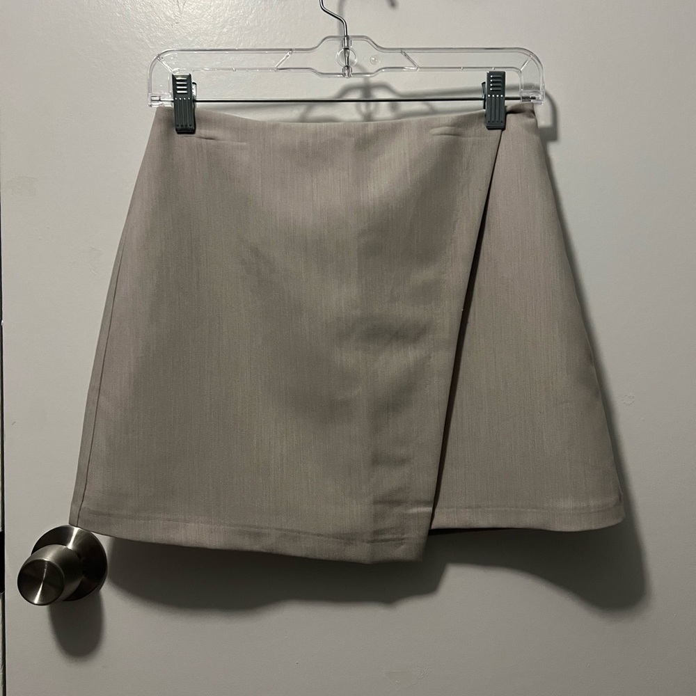 Abercrombie & Fitch Light Tan Mini Skirt